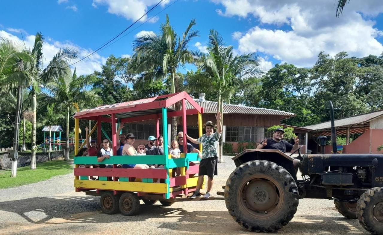 Hotel Fazenda Monte Crista Rio Bonito  エクステリア 写真
